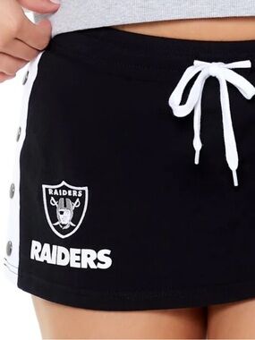 NFL Raiders Skorts